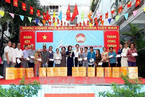 La fête de grande union nationale célébrée dans plusieurs localités vietnamiennes ảnh 1 La fête de grande union nationale célébrée dans plusieurs localités vietnamiennes ảnh 1