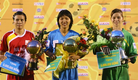 Doàn Thi Kim Chi, une passe de trois historique ảnh 2