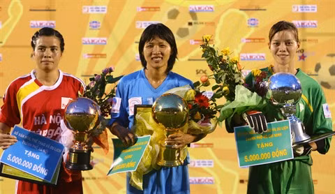 Doàn Thi Kim Chi, une passe de trois historique ảnh 2