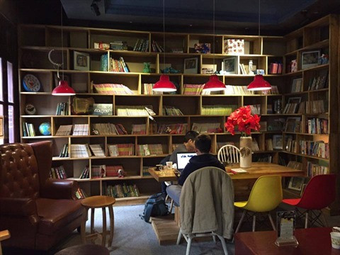 Les café-librairies : les nouveaux espaces culturels de la capitale ảnh 3 Les café-librairies : les nouveaux espaces culturels de la capitale ảnh 3