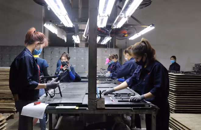Les entrées d'IDE au Vietnam plongent de 11,1% en sept mois ảnh 1