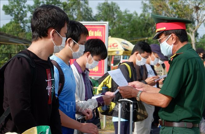 Le déclin du COVID-19 au Vietnam est une réussite, selon le magazine américain Borgen ảnh 1 Le déclin du COVID-19 au Vietnam est une réussite, selon le magazine américain Borgen ảnh 1