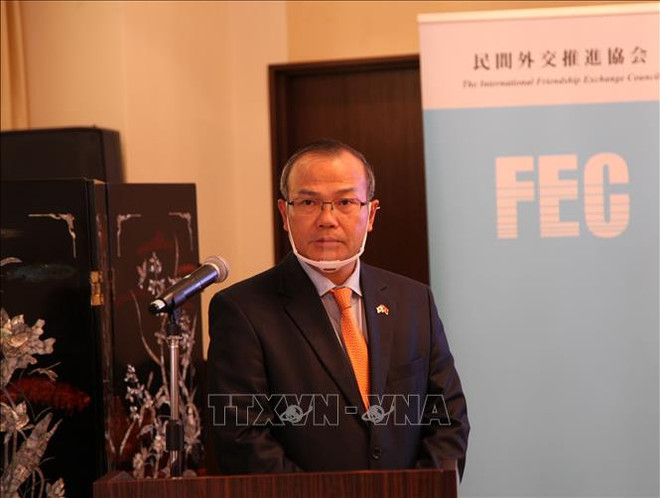 Forum d’affaires à Tokyo pour présenter les avantages du Vietnam ảnh 1