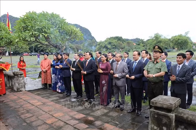 Diverses activités en l’honneur du 1010e anniversaire de Thang Long-Hanoï ảnh 1