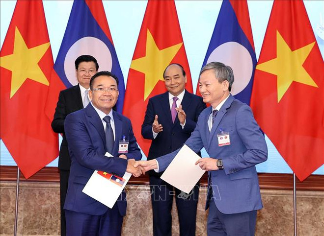 EVN signe de nombreux protocoles d'accord d’achat d’électricité avec le Laos ảnh 1 EVN signe de nombreux protocoles d'accord d’achat d’électricité avec le Laos ảnh 1