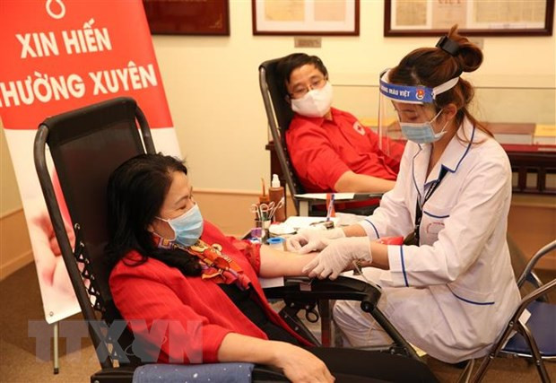 Ninh Bình collecte des milliers d’unités sanguines dans le contexte de la pandémie de COVID-19 ảnh 1