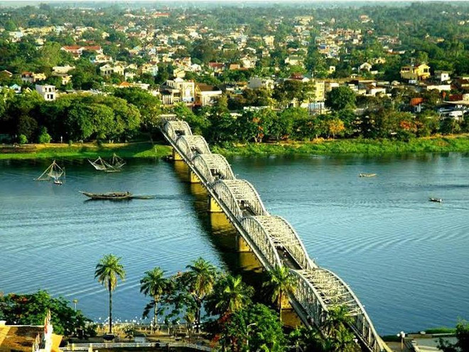 Facebook coopère avec la province de Thua Thien-Hue ảnh 1 Facebook coopère avec la province de Thua Thien-Hue ảnh 1