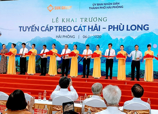 Inauguration du téléphérique disposant du pilier le plus haut du monde à Hai Phong ảnh 1 Inauguration du téléphérique disposant du pilier le plus haut du monde à Hai Phong ảnh 1