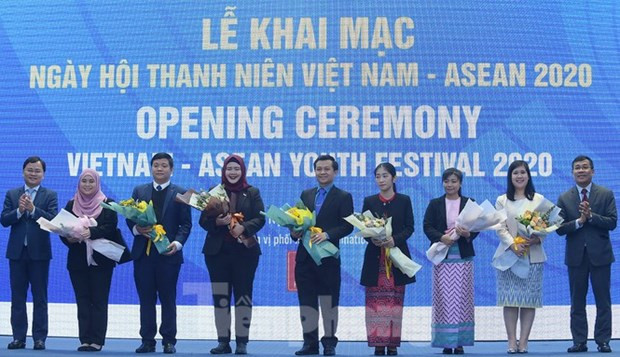 Ouverture du festival de la jeunesse Vietnam - ASEAN 2020 ảnh 1