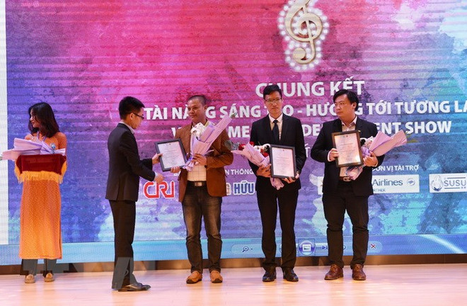 Festival artistique des étudiants vietnamiens en Chine ảnh 1