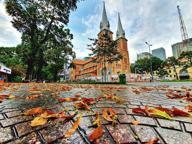 Business Insider: Notre-Dame de Saïgon, l'une des 19 plus belles cathédrales du monde ảnh 2 Business Insider: Notre-Dame de Saïgon, l'une des 19 plus belles cathédrales du monde ảnh 2