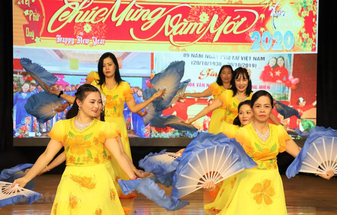 Les Vietnamiens à Macau (Chine) célèbrent le Nouvel An 2020 ảnh 1 Les Vietnamiens à Macau (Chine) célèbrent le Nouvel An 2020 ảnh 1