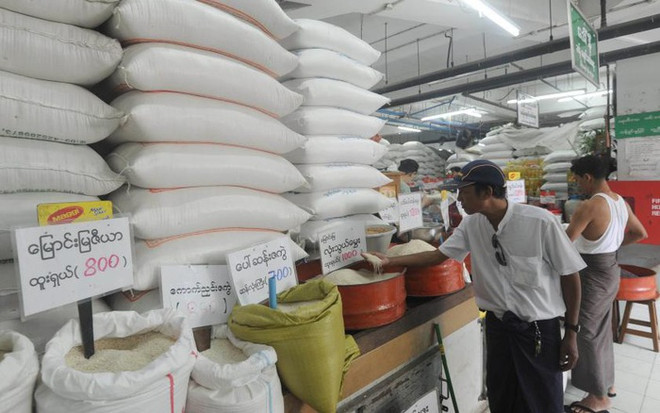 Le Myanmar vise à exporter 2,5 millions de tonnes de riz au cours de l’exercice 2019-2020 ảnh 1 Le Myanmar vise à exporter 2,5 millions de tonnes de riz au cours de l’exercice 2019-2020 ảnh 1