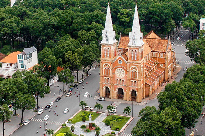 Business Insider: Notre-Dame de Saïgon, l'une des 19 plus belles cathédrales du monde ảnh 4 Business Insider: Notre-Dame de Saïgon, l'une des 19 plus belles cathédrales du monde ảnh 4