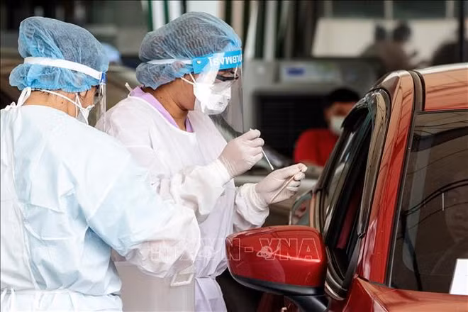 La Thaïlande développe le kit de test rapide de dépistage du COVID-19 ảnh 1