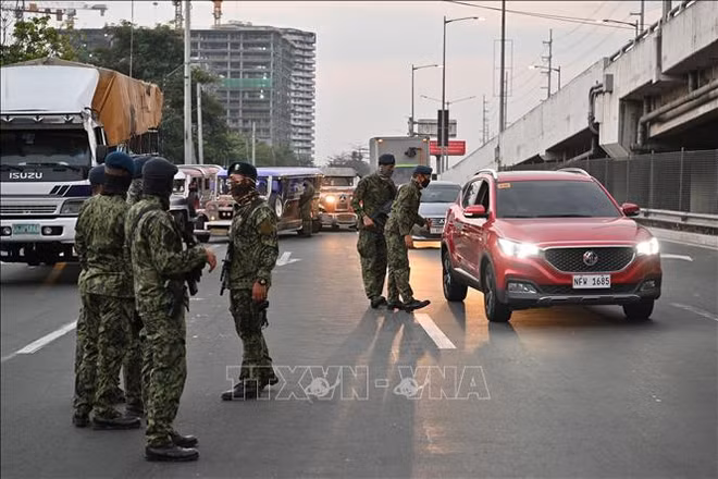 COVID-19: un procédure de confinement dans la capitale philippine Manille ảnh 1