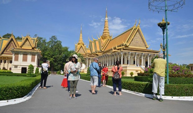 Le Cambodge perdra 3 milliards de dollars de revenus du secteur du tourisme ảnh 1