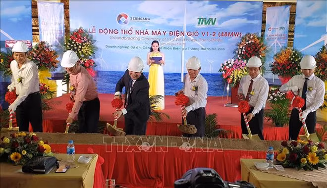 Nouvelle centrale éolienne de 48 MWp mise en chantier à Trà Vinh ảnh 1