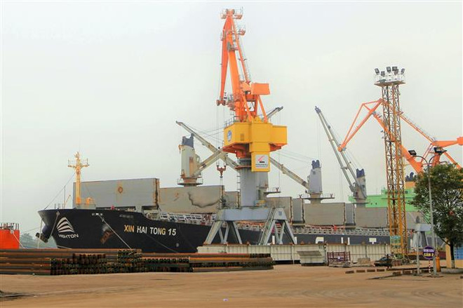 Trois grands navires jettent l’ancre au port de Hai Phong ảnh 1 Trois grands navires jettent l’ancre au port de Hai Phong ảnh 1