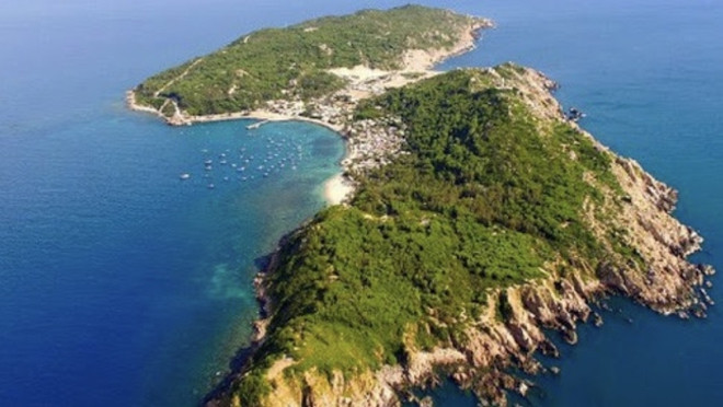 Fourniture d'électricité par câble sous-marin pour la commune insulaire de Nhon Chau ảnh 1 Fourniture d'électricité par câble sous-marin pour la commune insulaire de Nhon Chau ảnh 1