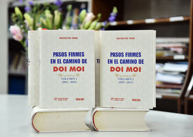 Un livre du secrétaire général Nguyên Phu Trong publié en espagnol ảnh 1 Un livre du secrétaire général Nguyên Phu Trong publié en espagnol ảnh 1