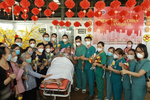 Hô Chi Minh-Ville dissout son plus grand centre de soins intensifs au COVID-19 ảnh 1 Hô Chi Minh-Ville dissout son plus grand centre de soins intensifs au COVID-19 ảnh 1