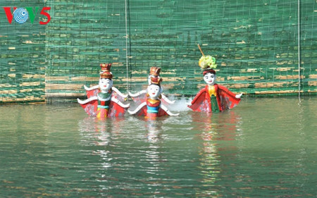 À Dao Thuc, les marionnettes sur eau dansent au rythme des traditions ảnh 1 À Dao Thuc, les marionnettes sur eau dansent au rythme des traditions ảnh 1