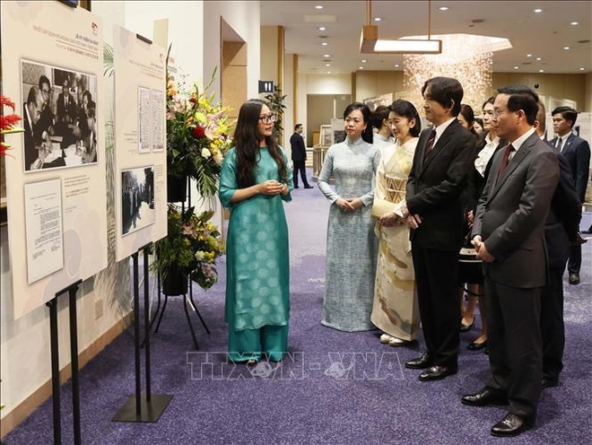 Célébration du 50e anniversaire de l'établissement des relations diplomatiques Vietnam-Japon ảnh 2 Célébration du 50e anniversaire de l'établissement des relations diplomatiques Vietnam-Japon ảnh 2
