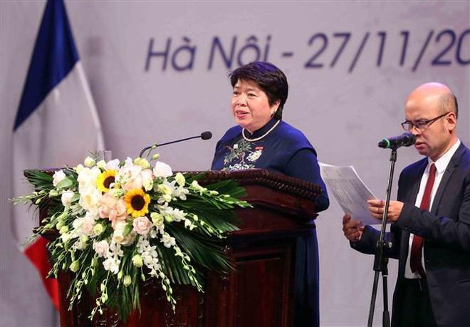 Célébration des 50 ans des relations diplomatiques Vietnam-France ảnh 2 Célébration des 50 ans des relations diplomatiques Vietnam-France ảnh 2