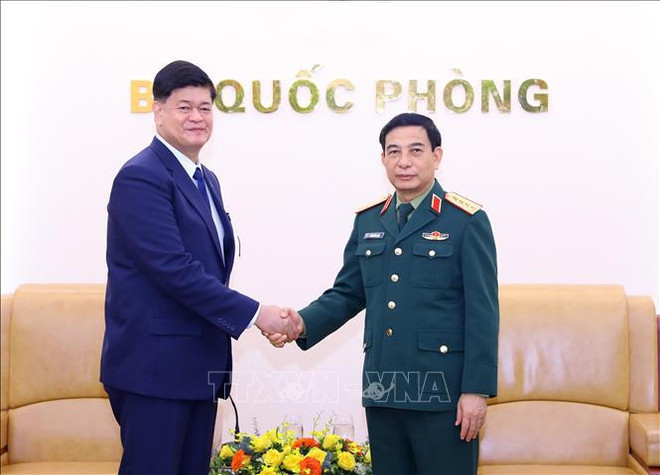 Vietnam-Philippines: faire progresser la coopération de défense substantielle et efficace ảnh 2 Vietnam-Philippines: faire progresser la coopération de défense substantielle et efficace ảnh 2