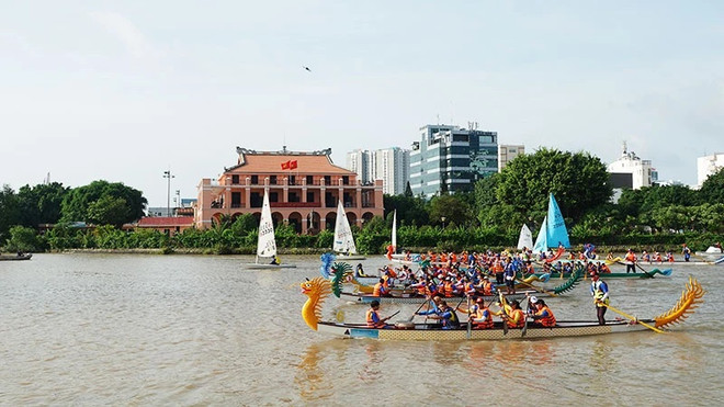 Hô Chi Minh-Ville promeut le tourisme fluvial ảnh 2