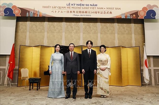 Célébration du 50e anniversaire de l'établissement des relations diplomatiques Vietnam-Japon ảnh 1 Célébration du 50e anniversaire de l'établissement des relations diplomatiques Vietnam-Japon ảnh 1