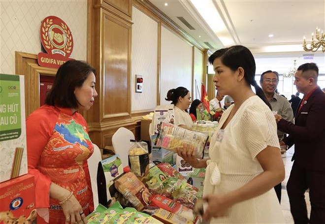 Une grande marge de manœuvre pour la coopération dans le commerce et l'investissement Vietnam-Hong Kong (Chine) ảnh 2 Une grande marge de manœuvre pour la coopération dans le commerce et l'investissement Vietnam-Hong Kong (Chine) ảnh 2