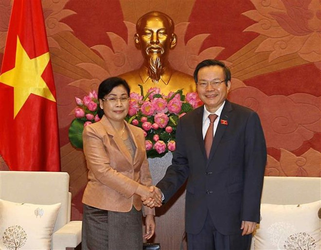 Le vice-président de l’AN Phung Quôc Hiên reçoit le chef de l'Audit de l'État du Laos ảnh 1 Le vice-président de l’AN Phung Quôc Hiên reçoit le chef de l'Audit de l'État du Laos ảnh 1