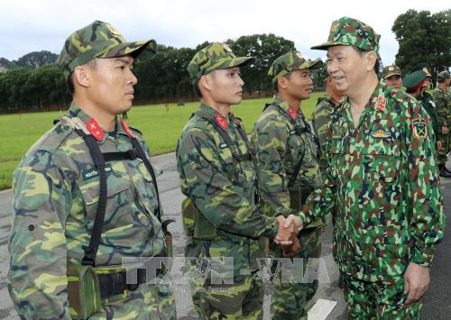Le président Trân Dai Quang travaille avec le ministère de la Défense ảnh 1 Le président Trân Dai Quang travaille avec le ministère de la Défense ảnh 1