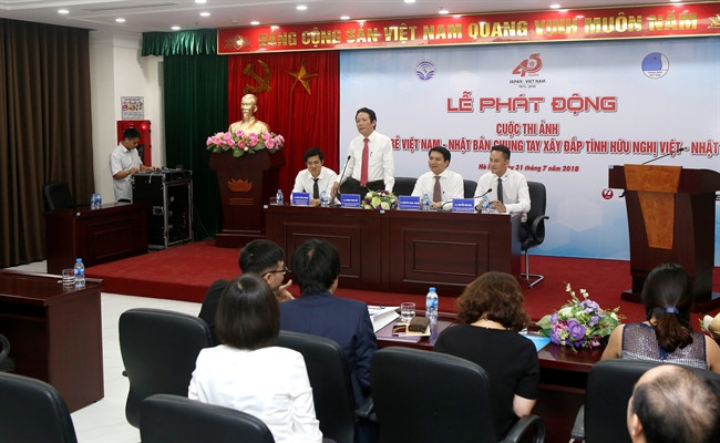 Lancement d'un concours de photos sur l'amitié Vietnam-Japon ảnh 1