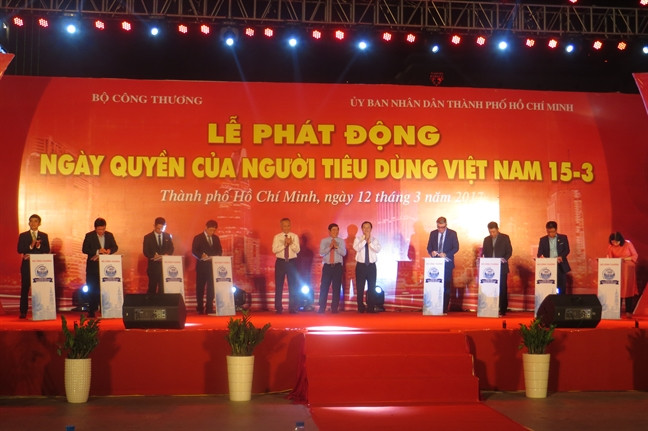 Lancement de la Journée des droits des consommateurs vietnamiens 2017 ảnh 1 Lancement de la Journée des droits des consommateurs vietnamiens 2017 ảnh 1
