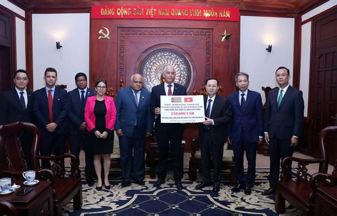  Ho Chi Minh-Ville et Cuba poussent à une coopération dans plusieurs domaines ảnh 1