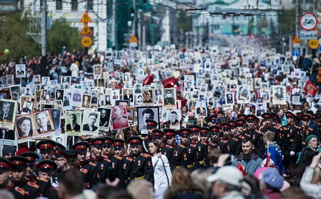 La victoire de la Grande guerre patriotique célébrée à Hanoï ảnh 1 La victoire de la Grande guerre patriotique célébrée à Hanoï ảnh 1