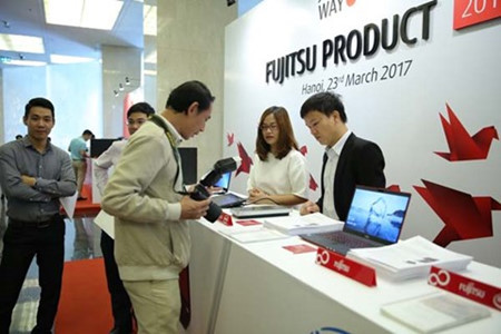 Le groupe Fujitsu apprécie le marché des technologies de l’information du Vietnam ảnh 1 Le groupe Fujitsu apprécie le marché des technologies de l’information du Vietnam ảnh 1