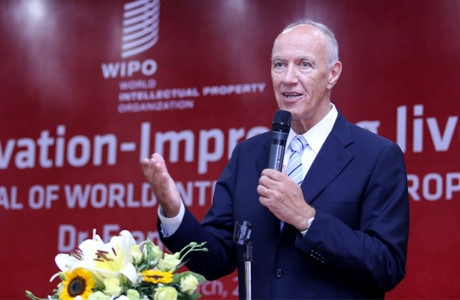 Le directeur général de la WIPO dialogue avec des étudiants vietnamiens ảnh 1 Le directeur général de la WIPO dialogue avec des étudiants vietnamiens ảnh 1