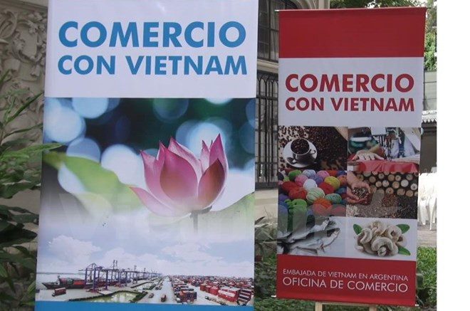 Table ronde sur le Vietnam à Buenos Aires ảnh 1 Table ronde sur le Vietnam à Buenos Aires ảnh 1