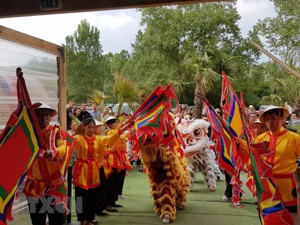 Le Festival du Vietnam 2021 à la Plagne-Tarentaise en France ảnh 1 Le Festival du Vietnam 2021 à la Plagne-Tarentaise en France ảnh 1