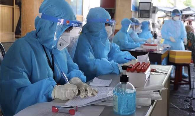 COVID-19 : le total s’établit désormais à 16.136 cas confirmés ảnh 1 COVID-19 : le total s’établit désormais à 16.136 cas confirmés ảnh 1