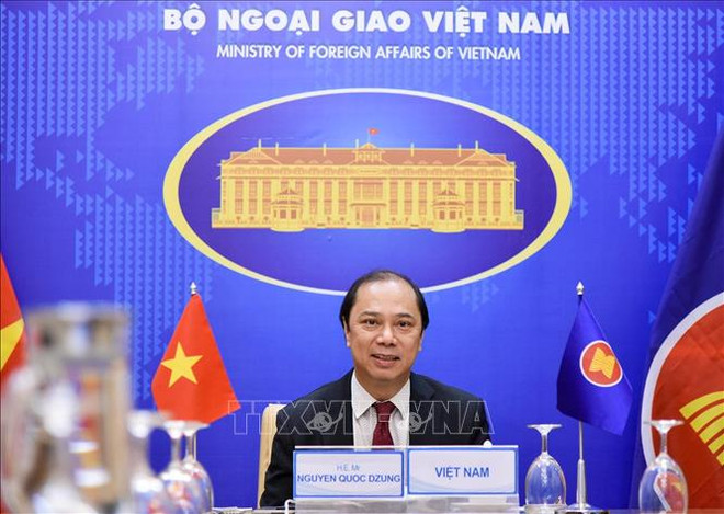 Le Vietnam à la réunion des hauts officiels des pays participant au Sommet de l'Asie de l'Est ảnh 1 Le Vietnam à la réunion des hauts officiels des pays participant au Sommet de l'Asie de l'Est ảnh 1