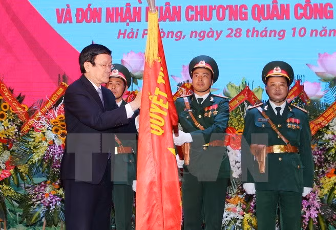 Célébration de la Journée traditionnelle des forces armées de la 3e zone militaire ảnh 1