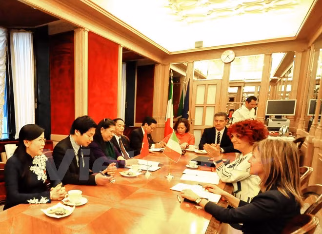 Vietnam et Italie renforcent leur coopération parlementaire ảnh 1