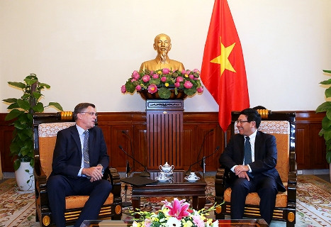 Le vice-Premier ministre Pham Binh Minh reçoit l'ambassadeur australien ảnh 1 Le vice-Premier ministre Pham Binh Minh reçoit l'ambassadeur australien ảnh 1