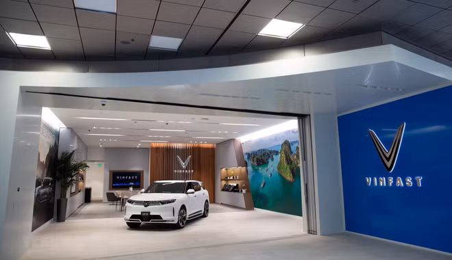 VinFast ouvre simultanément 6 centres de vente de voitures électriques aux Etats-Unis ảnh 1