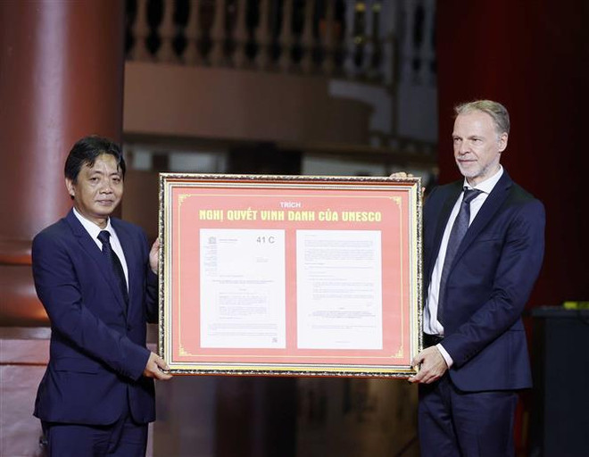 Célébration du 200e anniversaire de la naissance du poète Nguyên Dinh Chiêu à Bên Tre ảnh 3 Célébration du 200e anniversaire de la naissance du poète Nguyên Dinh Chiêu à Bên Tre ảnh 3
